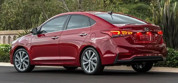 Hyundai Accent: Owners and Service manuals